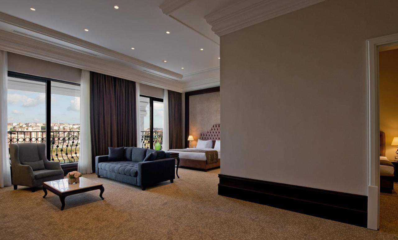 Vialand Palace Hotel Istanbul Room photo
